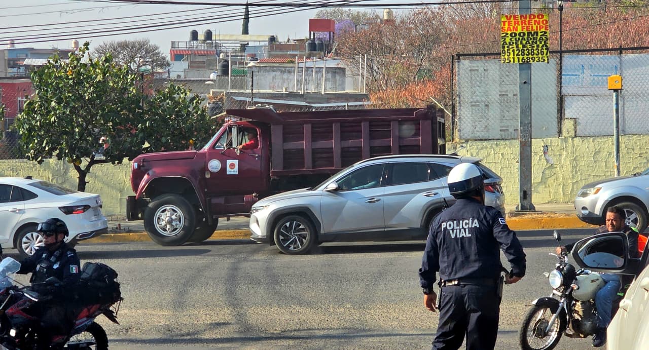 Exhorta Naty Díaz a que transporte de materiales pétreos se haga de acuerdo a la norma