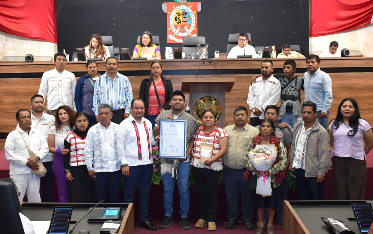 Congreso de Oaxaca reconoce al café especial de Santa María Yucuhiti